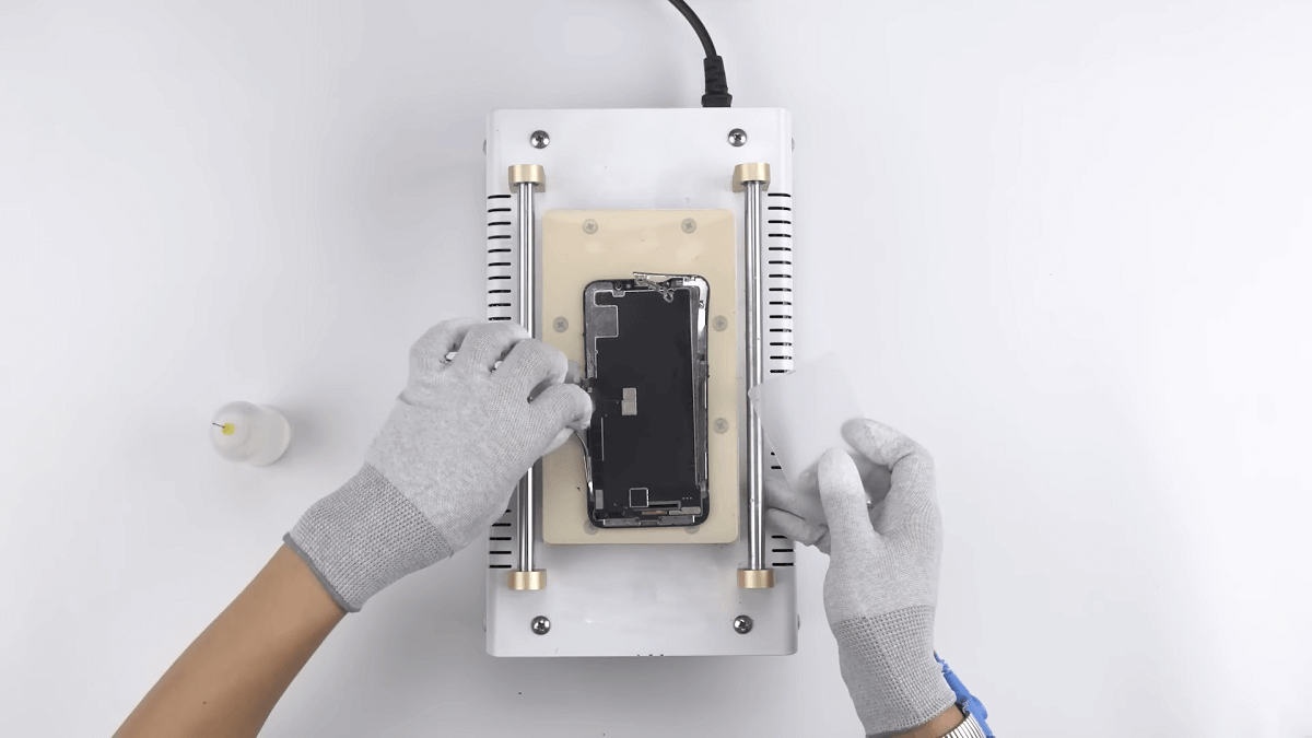 Thay, &Eacute;p Mặt K&iacute;nh iPhone Xr