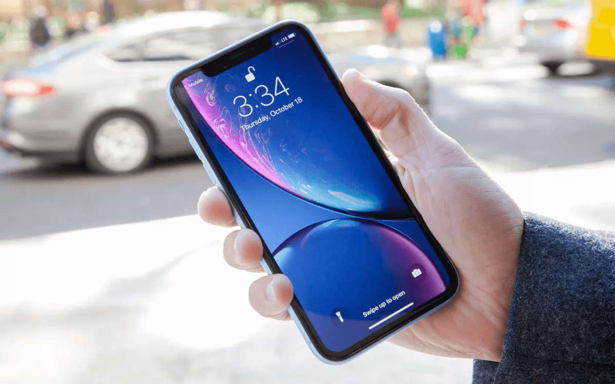Thay, &Eacute;p Mặt K&iacute;nh iPhone Xr